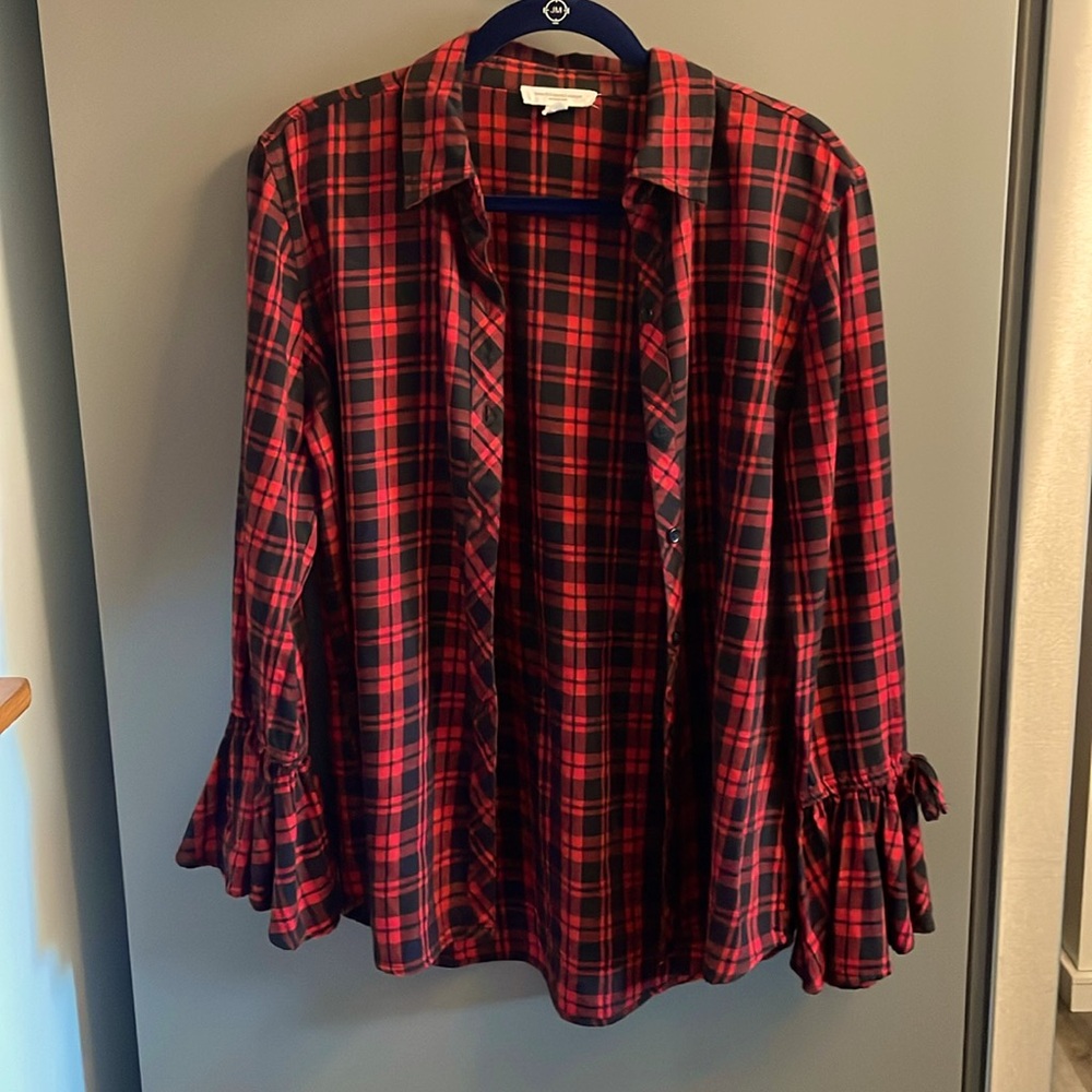 Beach lunch lounge Red Black Plaid Ruffle Bell Sleeve Button Down Shirt Womens M
